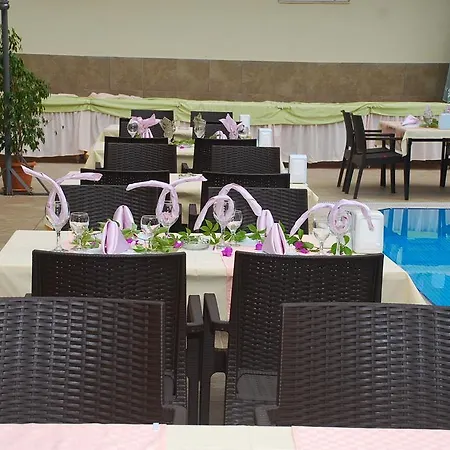 Otel Ulas Side