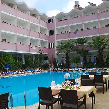 Otel Ulas 3*
